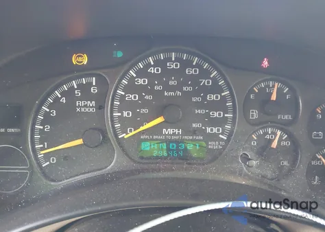 2001 Chevrolet Tahoe Lt из США, поврежденный, VIN 1GNEC13T41R162484